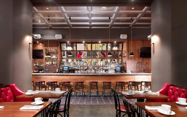 Radisson Hotel New York Wall Street