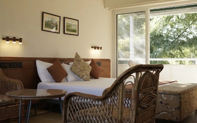 Village Machaan Resort