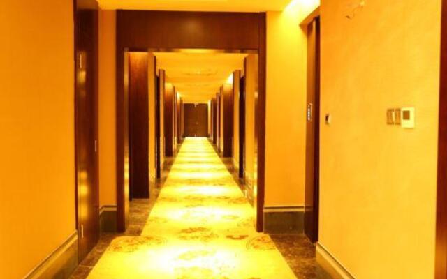 Jing Yue Sun Shine Hotel