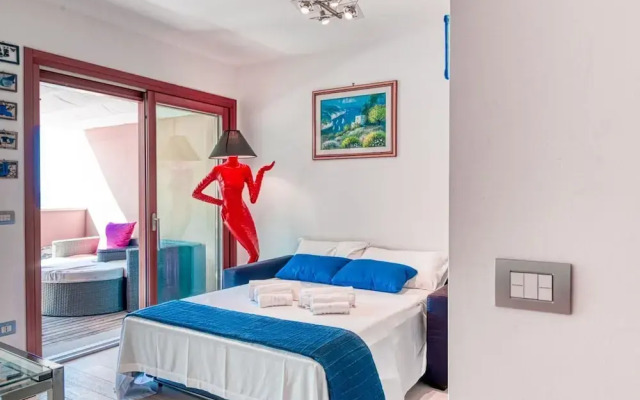 The Lady in Red Studio Flat with Sea View Terrace