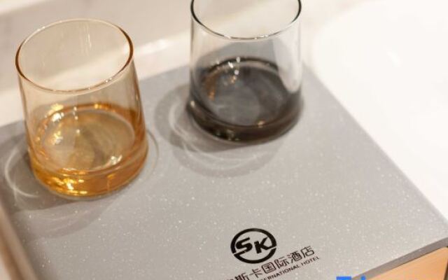 Ousika International Hotel (Dongguan Huangjiang Woerma Tianhong Mall)