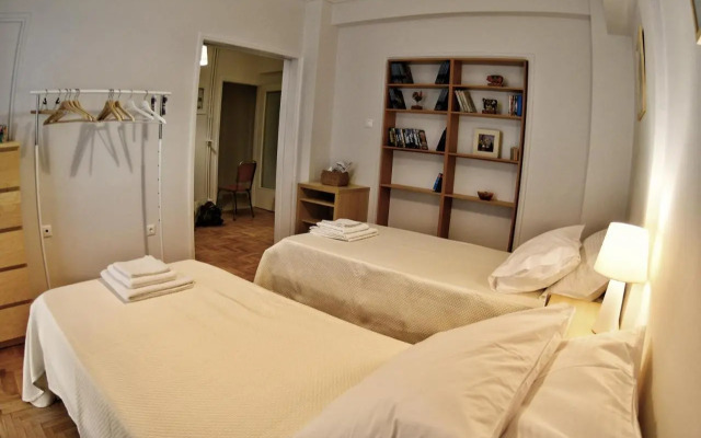 Top Koukaki Location 3rd floor 2bdr