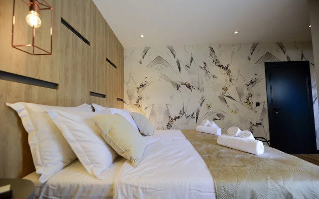 The Lion Rooms
