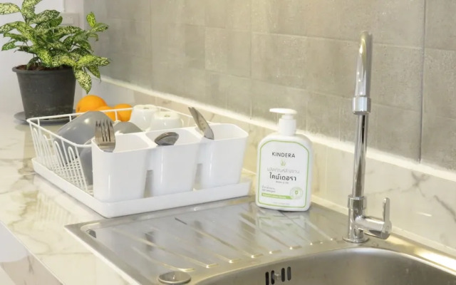 Baan 192 - Adults Only