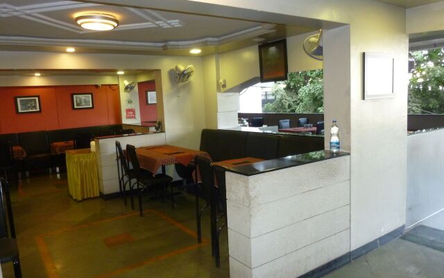 Hotel RutuGandh Heritage