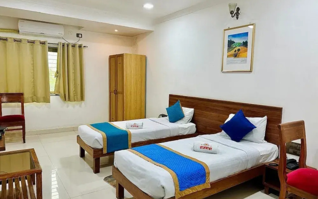 Hotel Rajwada
