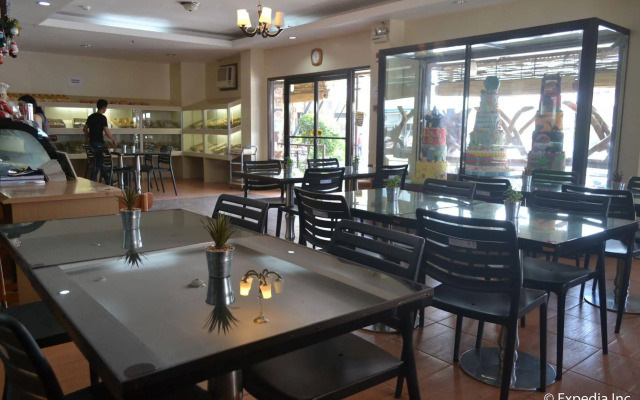 Phela Grande Residences