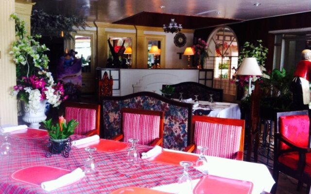 Governors Garden Hotel