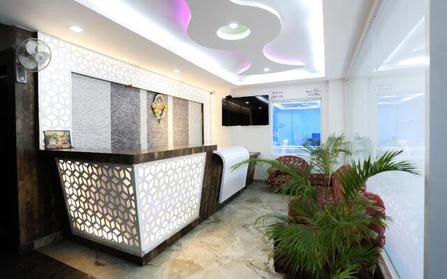 SPOT ON 66662 Sairaj Inn 2