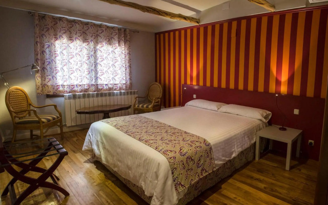 Apartamentos Rurales Sexma del Sabinar