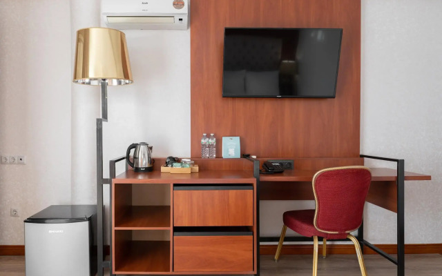 Park Hotel Vnukovo - Kartmazovo