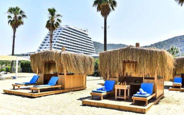 Palm Wings Ephesus Beach Resort