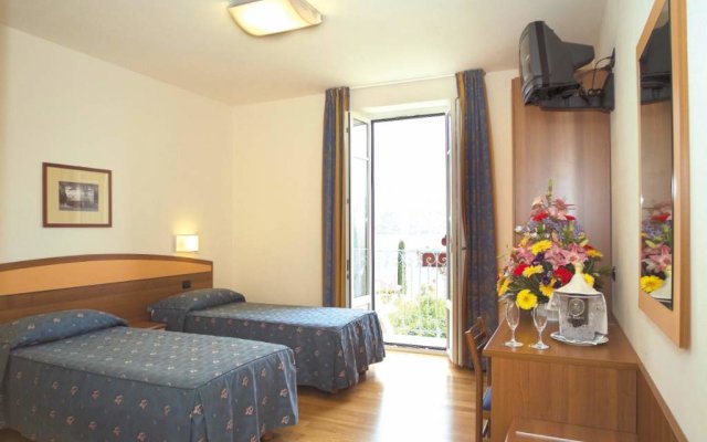 Hotel Lario