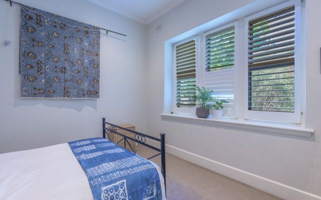 Exquisite 4 Bedroom House with Pool