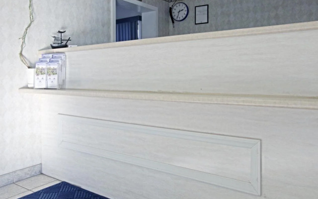 Americas Best Value Inn and Suites Carbondale