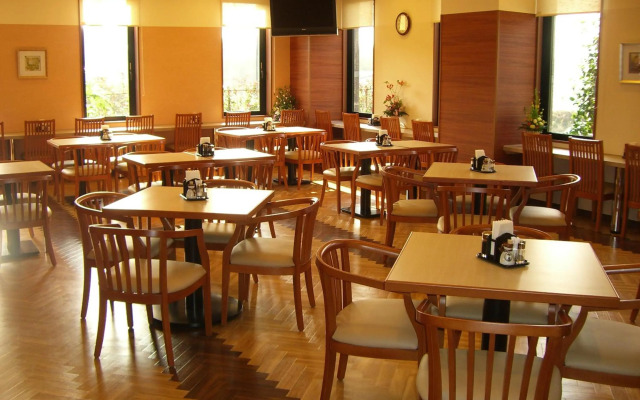 Hotel Route-Inn Wakamiya Inter