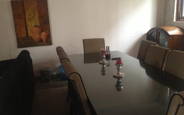 Rifkys Galle Fort Residence