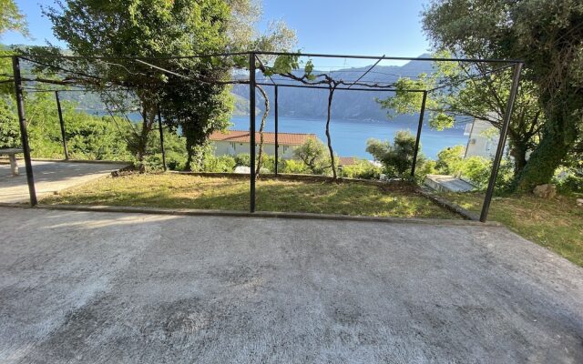 1 Bedroom Apartment With Stunning Views