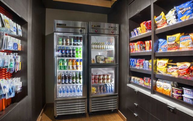 Courtyard by Marriott Springfield