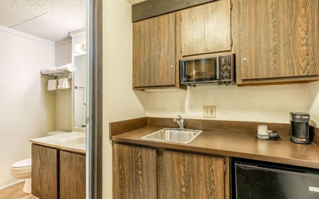 Value Inn Kenosha I-94 - Exit 344