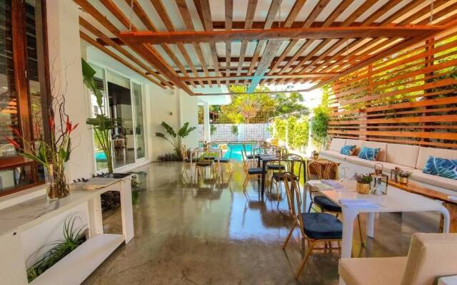Angel Boutique Hotel