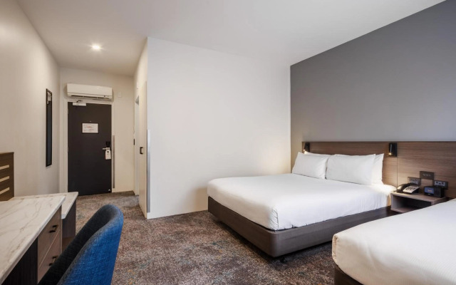 Heartland Hotel Auckland Airport