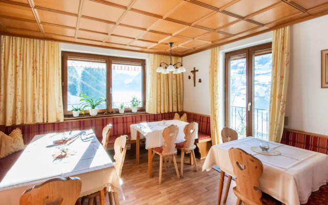 Stellar Holiday Home in Hippach With Balcony