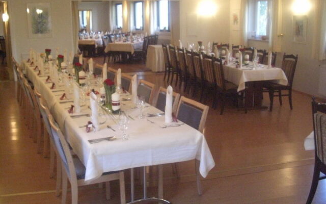 Steakhouse 27 HOTEL