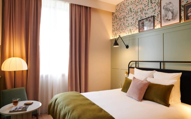 Square Lodge Hotel La Roche Sur Yon - Handwritten Collection