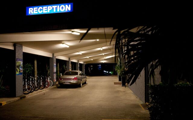 Nightcap at Kondari Resort