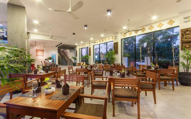 Landing Gold By Amatak