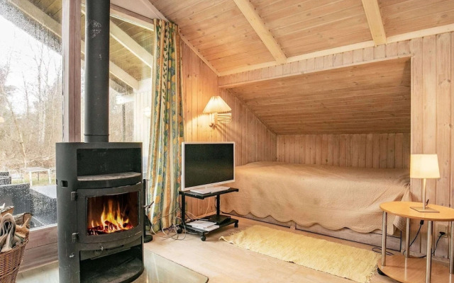 Lovely Holiday Home in Humble near Sea