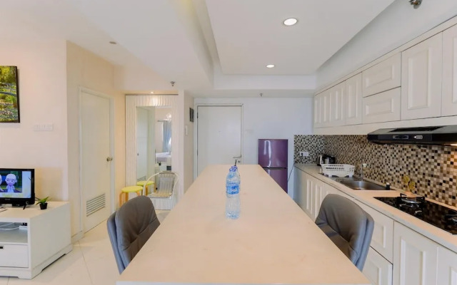 Homey And Big Studio Apartment At The Wave Kuningan