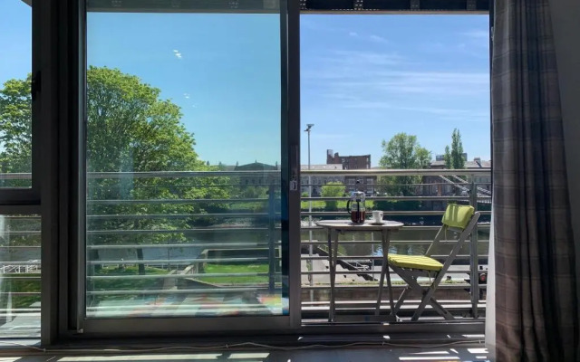 St Enoch Apartment