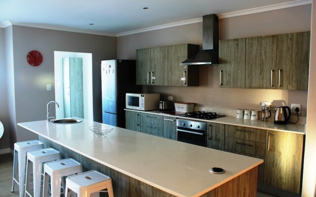 6 1127 Golf Villa Self catering