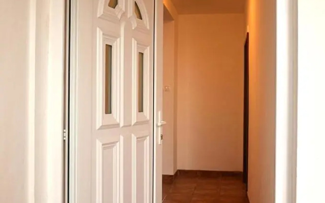 Apartments with a parking space Senj - 11520