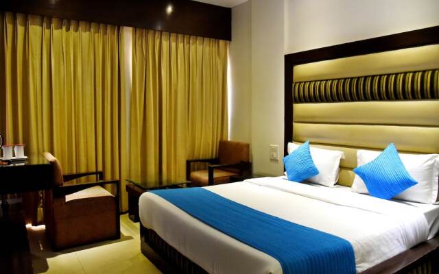 OYO 3537 Hotel Landmark