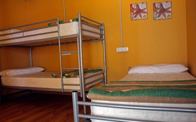 Albergue San Lázaro - Hostel