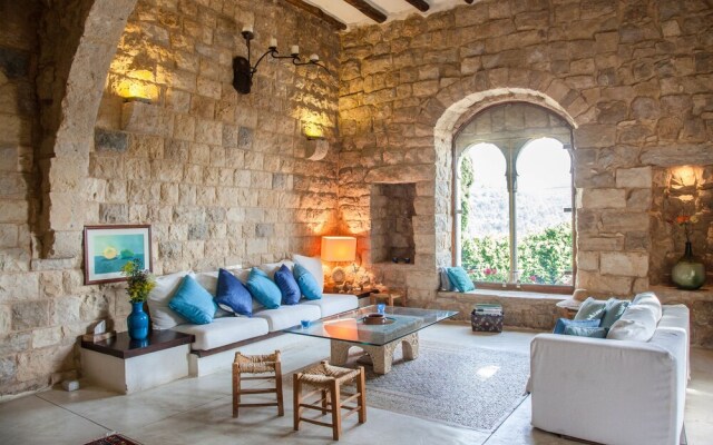 Beyt El Jabal Guest House - Der el Qamar