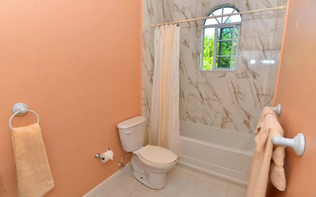 Takuma Boutique Hotel Rooms & Suites Jamaica