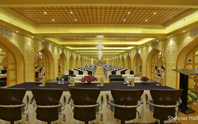 Hotel Clarks Shiraz