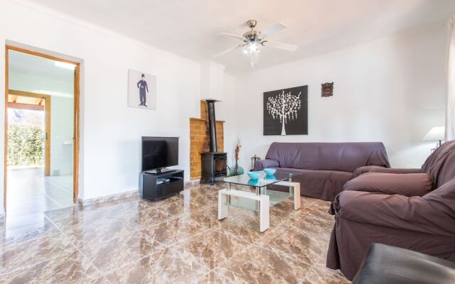 Chalet Falcó with Private Pool and Garden