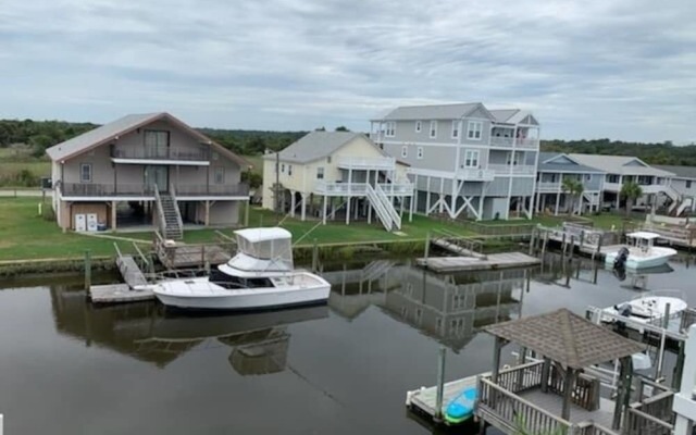 A House At The Beach - 4 Br Home