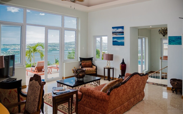 Seaview Villa
