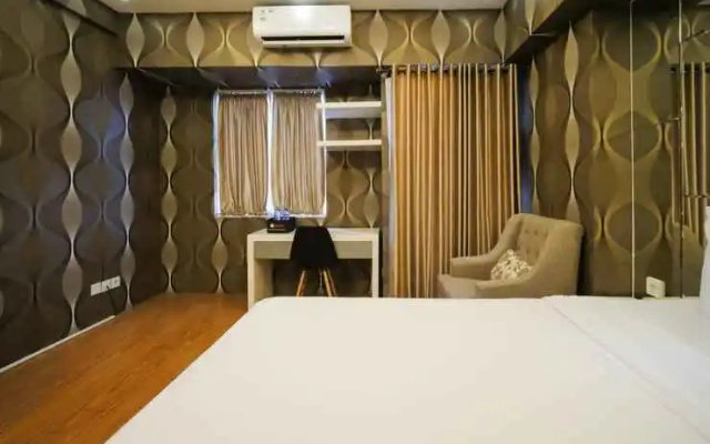 Comfy Studio Apartment Connected to Mall at Tanglin Supermall Mansion By Travelio – Guest Rooms – Surabaya