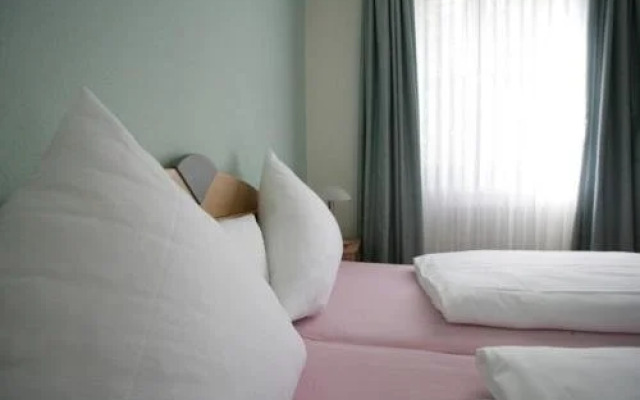 Akademie Schönbrunn Gästehaus St. Klara