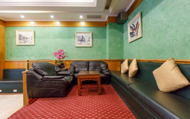 Champion Hotel (Quarantine Hotel)