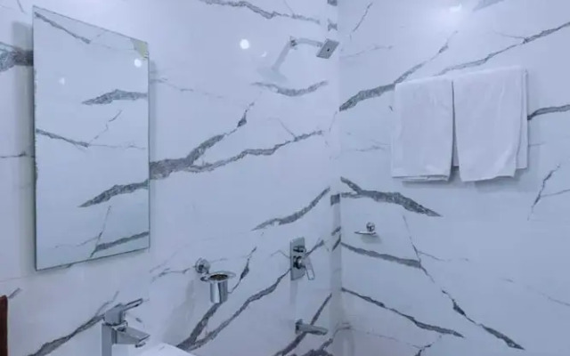 Silver Galaxy By Joy Suites