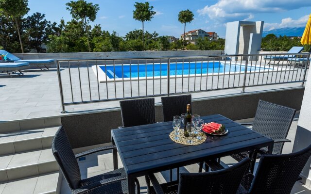 Apartments & Rooms Villa Casia