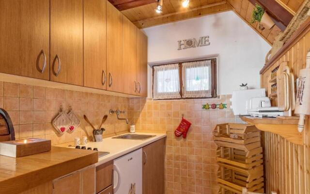 Holiday Home Kuća Ulaga